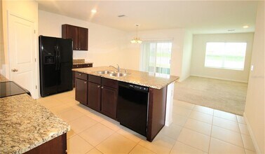 3925 Park Willow Ave in Palmetto, FL - Building Photo - Building Photo