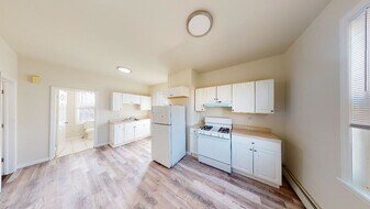 1052 Garfield Ave in Jersey City, NJ - Building Photo