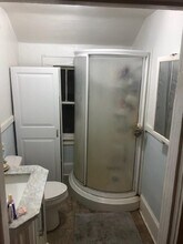 302 S Summit St, Unit A in Greenville, NC - Building Photo - Building Photo