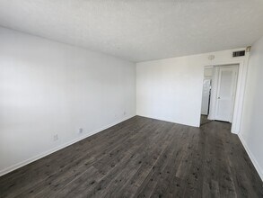 256 35th Ave N in Nashville, TN - Building Photo - Building Photo
