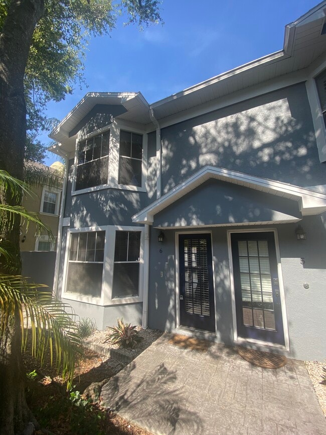 property at 315 S Edison Ave