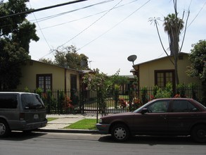 4426-4430 E Lockwood Ave in Los Angeles, CA - Building Photo - Building Photo