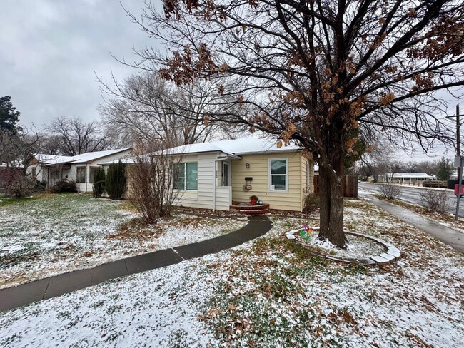 2702 30th St in Lubbock, TX - Building Photo - Building Photo