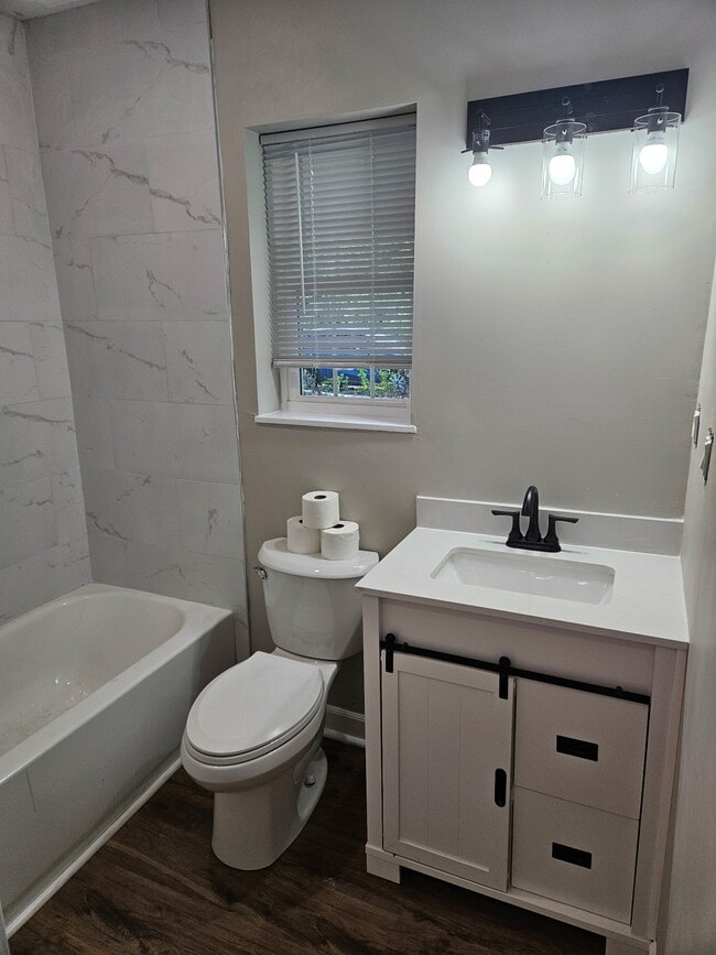 property at 559 N Centennial St