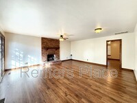 221 E 35th Pl in Tulsa, OK - Foto de edificio - Building Photo