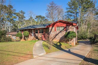 102 Driftwood Pl in Decatur, GA - Building Photo - Building Photo