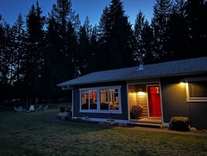 13210 250th St NE in Arlington, WA - Foto de edificio - Building Photo