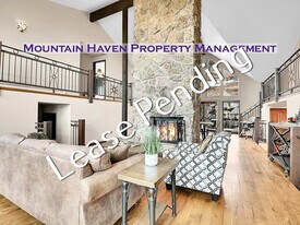 1177 Hyland Dr in Evergreen, CO - Building Photo