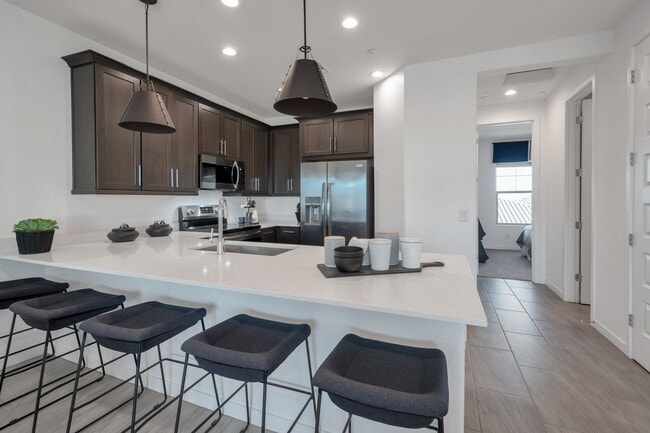 property at 4025 E Catclaw St