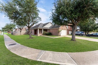 18310 Walden Gate Ln in Cypress, TX - Building Photo - Building Photo