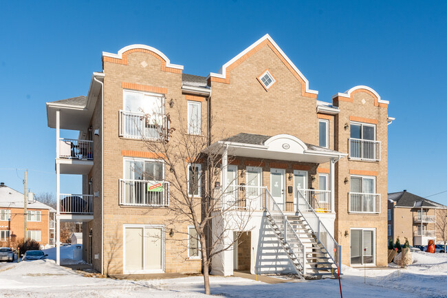 423 Gabrielle-Roy St in Lévis, QC - Building Photo - Building Photo