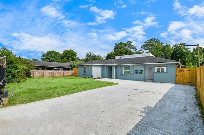 property at 5714 Doulton Dr