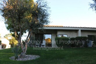 45426 Driftwood Dr in Palm Desert, CA - Building Photo - Building Photo