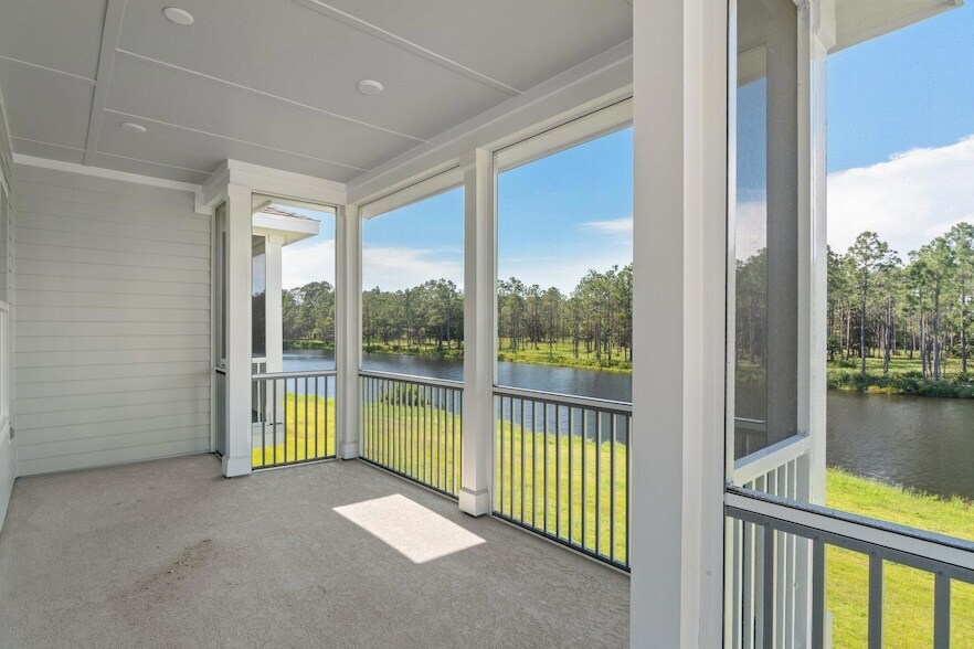 212 Kara Lake Dr in Santa Rosa Beach, FL - Building Photo