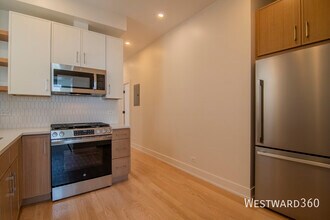 3720 N Racine Ave in Chicago, IL - Building Photo - Building Photo