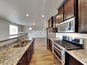 2746 Link Ave in Enumclaw, WA - Building Photo - Building Photo