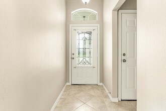 17815 Nonie Ln in Lumberton, TX - Foto de edificio - Building Photo