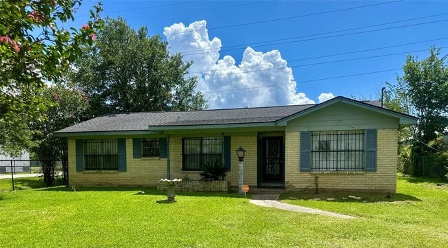 601 Elsbeth Rd