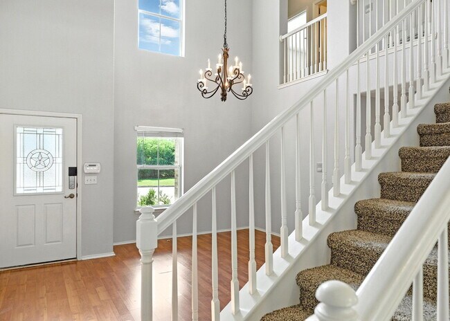 2024 N Ranch Estates Blvd in New Braunfels, TX - Building Photo - Building Photo