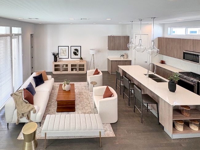 property at 4934 Zuma Ct