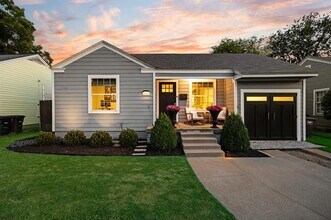 5029 Locke Ave in Fort Worth, TX - Building Photo - Building Photo