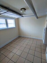 2721 N Kostner Ave in Chicago, IL - Building Photo - Building Photo