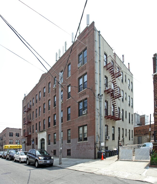 Ovington in Brooklyn, NY - Building Photo - Building Photo