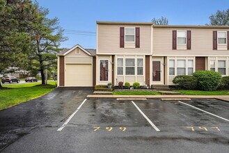 799 Cap Ln in Columbus, OH - Building Photo - Building Photo
