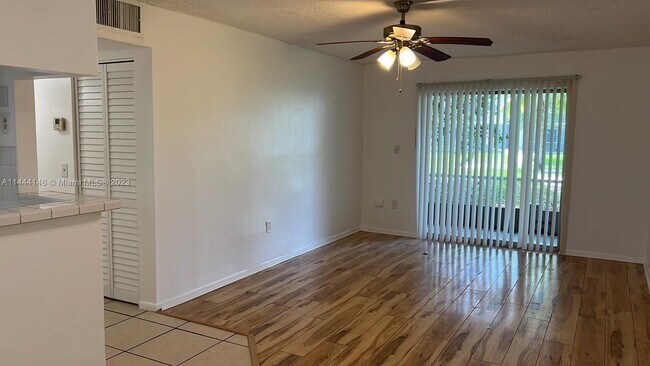 6503 Winfield Blvd-Unit -111-D in Margate, FL - Building Photo - Building Photo