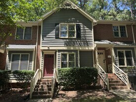 146 Winners Cir in Cary, NC - Building Photo