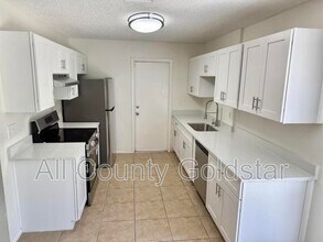 18051 Steele Ave in Port Charlotte, FL - Building Photo - Building Photo