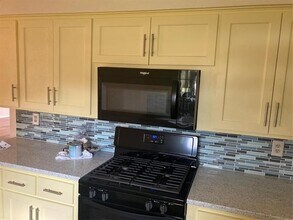 925 Boone Dr in Sherman, TX - Building Photo - Building Photo