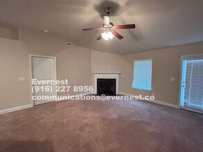 338 Ivy Hills Cir in Calera, AL - Building Photo - Building Photo