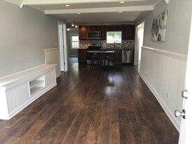 115 Grant St in Barrington, IL - Building Photo