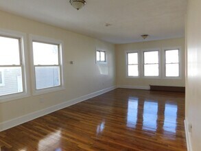 47 Granfield Ave in Boston, MA - Building Photo - Building Photo