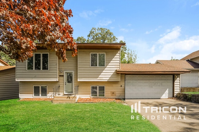 property at 1547 Sims Ave