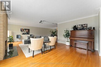 333 Roger Rd in Ottawa, ON - Building Photo - Building Photo