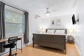 3903 E Powhatan Ave, Unit GO ID1244367P in Tampa, FL - Building Photo - Building Photo