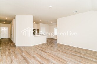 10106 E King Pl in Verdigris, OK - Building Photo - Building Photo