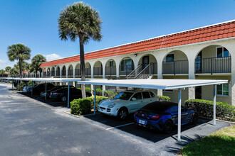 St Lucie Gardens in Cocoa Beach, FL - Building Photo - Building Photo