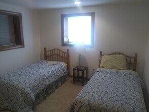 455 County Rd in Pocasset, MA - Building Photo - Building Photo