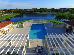 16220 SW 57th Ln in Miami, FL - Building Photo - Building Photo