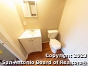 1208 Churing Dr in San Antonio, TX - Building Photo - Building Photo