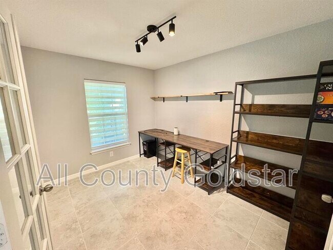 11373 Visby Ave in Port Charlotte, FL - Building Photo - Building Photo