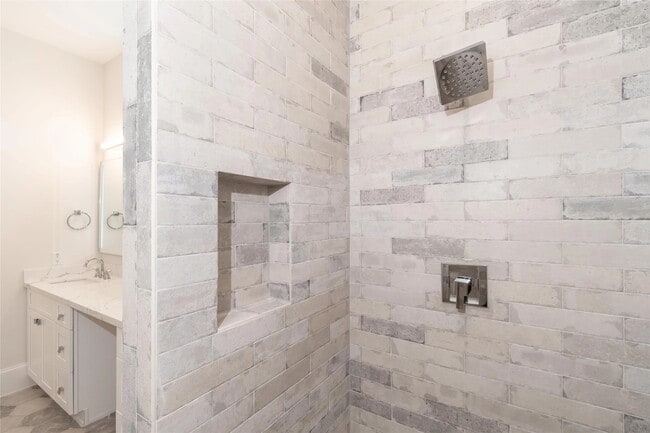 property at 3821 N Braeswood Blvd