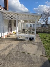 4148 E 189th St in Cleveland, OH - Building Photo - Building Photo