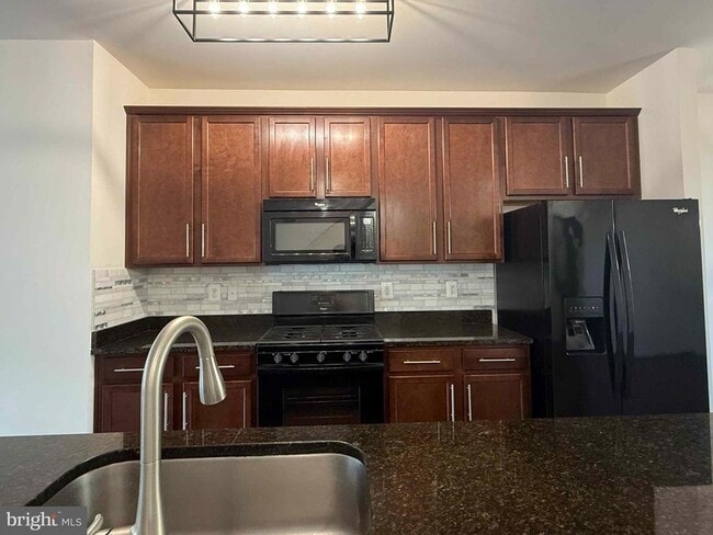 12708 Longford Glen Dr in Germantown, MD - Building Photo - Building Photo