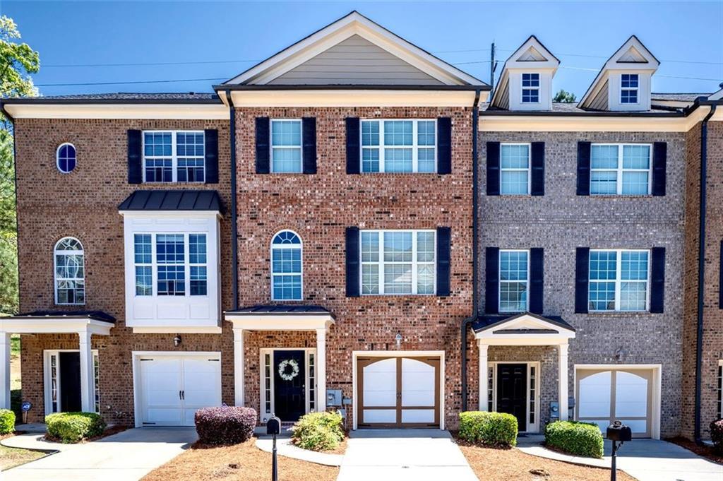1925 Appaloosa Mill Cir NE in Buford, GA - Building Photo