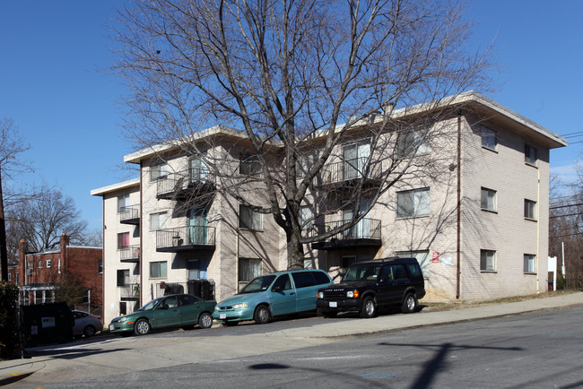 Fort Stanton Apartments in Washington, DC - Building Photo - Building Photo