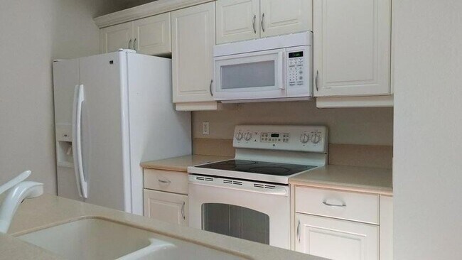 2931 Hope Valley St, Unit 406 in West Palm Beach, FL - Foto de edificio - Building Photo